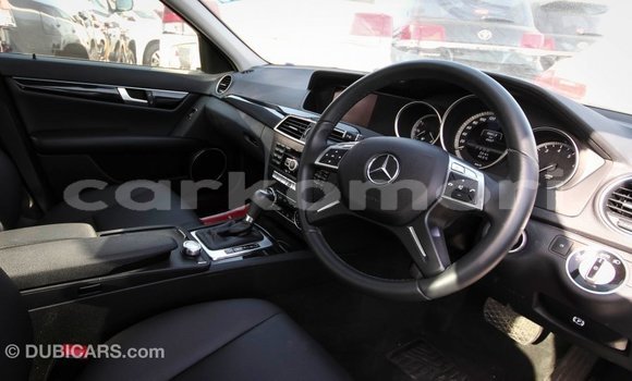 Buy Import Mercedes-Benz 200 White Car in Import - Dubai in Great Comore Buy Import Mercedes-Benz 200 White Car in Import - Dubai in Great Comore