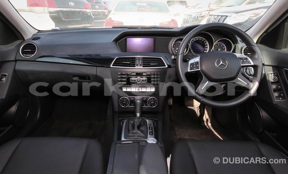 Buy Import Mercedes-Benz 200 White Car in Import - Dubai in Great Comore Buy Import Mercedes-Benz 200 White Car in Import - Dubai in Great Comore