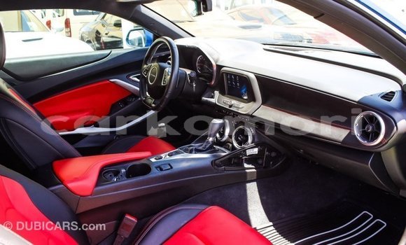 Acheter Import Voiture Chevrolet Camaro Bleu à Import - Dubai, Grande Comore Acheter Import Voiture Chevrolet Camaro Bleu à Import - Dubai, Grande Comore