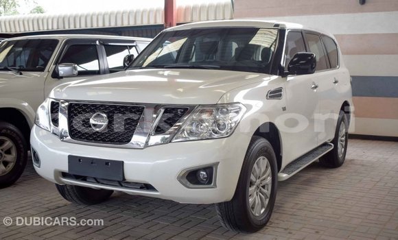 Acheter Import Voiture Nissan Patrol Blanc à Import - Dubai, Grande Comore Acheter Import Voiture Nissan Patrol Blanc à Import - Dubai, Grande Comore