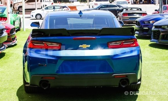 Acheter Import Voiture Chevrolet Camaro Bleu à Import - Dubai, Grande Comore Acheter Import Voiture Chevrolet Camaro Bleu à Import - Dubai, Grande Comore