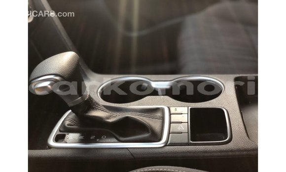 Buy Import Kia Sportage Other Car in Import - Dubai in Great Comore Buy Import Kia Sportage Other Car in Import - Dubai in Great Comore