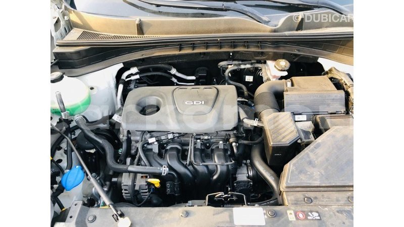 Big with watermark kia sportage great comore import dubai 3274