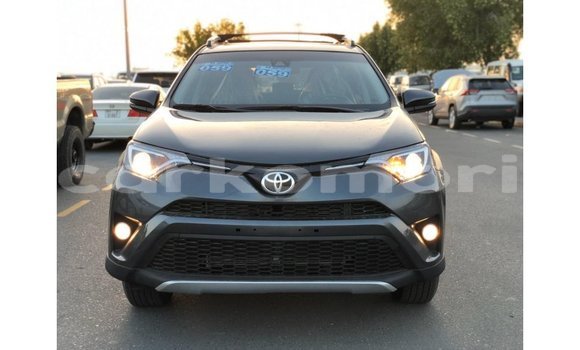 Acheter Import Voiture Toyota 4Runner Noir à Import - Dubai, Grande Comore Acheter Import Voiture Toyota 4Runner Noir à Import - Dubai, Grande Comore