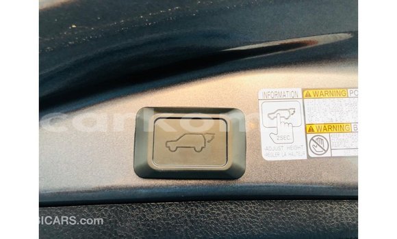 Acheter Import Voiture Toyota 4Runner Noir à Import - Dubai, Grande Comore Acheter Import Voiture Toyota 4Runner Noir à Import - Dubai, Grande Comore