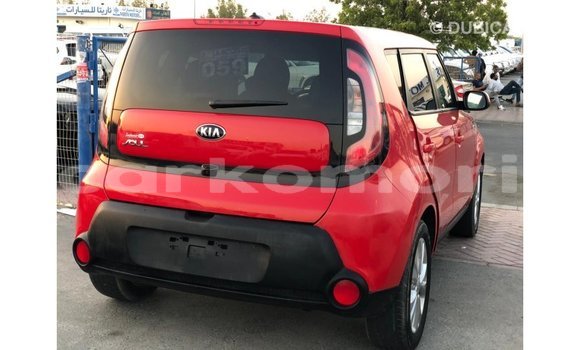 Acheter Import Voiture Kia Soul Rouge à Import - Dubai, Grande Comore Acheter Import Voiture Kia Soul Rouge à Import - Dubai, Grande Comore