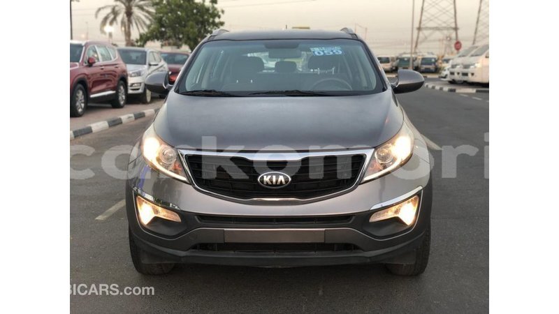 Big with watermark kia sportage grande comore import dubai 3284