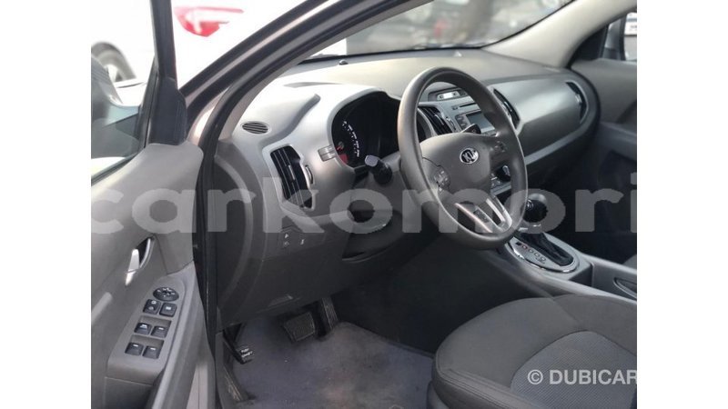 Big with watermark kia sportage great comore import dubai 3284