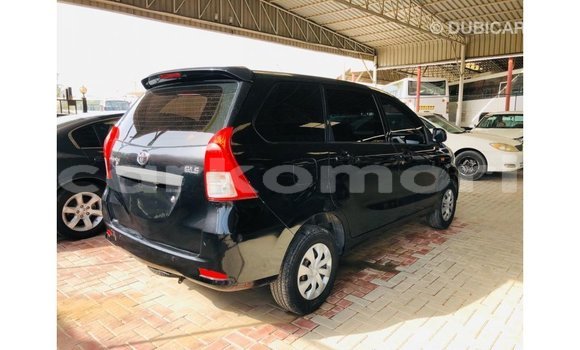 Acheter Import Voiture Toyota Avanza Noir à Import - Dubai, Grande Comore Acheter Import Voiture Toyota Avanza Noir à Import - Dubai, Grande Comore