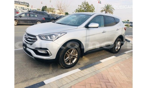 Buy Import Hyundai Santa Fe Other Car in Import - Dubai in Great Comore Buy Import Hyundai Santa Fe Other Car in Import - Dubai in Great Comore