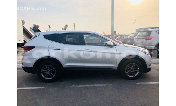 Buy Import Hyundai Santa Fe Other Car in Import - Dubai in Great Comore Buy Import Hyundai Santa Fe Other Car in Import - Dubai in Great Comore