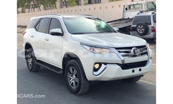 Buy Import Toyota Fortuner White Car in Import - Dubai in Great Comore Buy Import Toyota Fortuner White Car in Import - Dubai in Great Comore