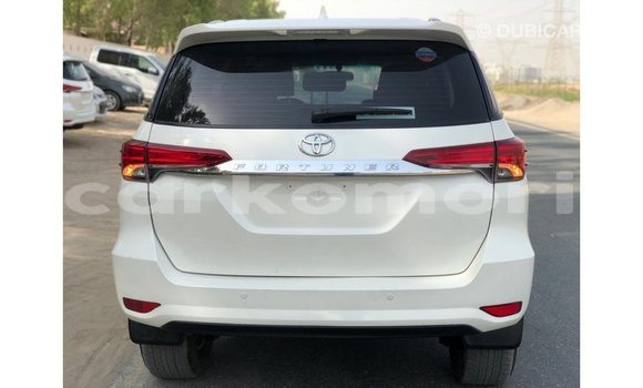 Buy Import Toyota Fortuner White Car in Import - Dubai in Great Comore Buy Import Toyota Fortuner White Car in Import - Dubai in Great Comore