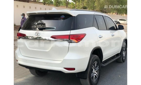 Buy Import Toyota Fortuner White Car in Import - Dubai in Great Comore Buy Import Toyota Fortuner White Car in Import - Dubai in Great Comore