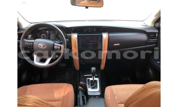 Buy Import Toyota Fortuner White Car in Import - Dubai in Great Comore Buy Import Toyota Fortuner White Car in Import - Dubai in Great Comore