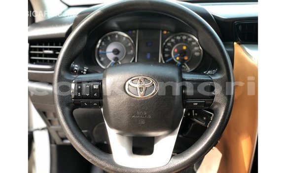 Acheter Import Voiture Toyota Fortuner Blanc à Import - Dubai, Grande Comore Acheter Import Voiture Toyota Fortuner Blanc à Import - Dubai, Grande Comore