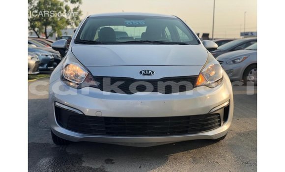 Acheter Import Voiture Kia Rio Autre à Import - Dubai, Grande Comore Acheter Import Voiture Kia Rio Autre à Import - Dubai, Grande Comore