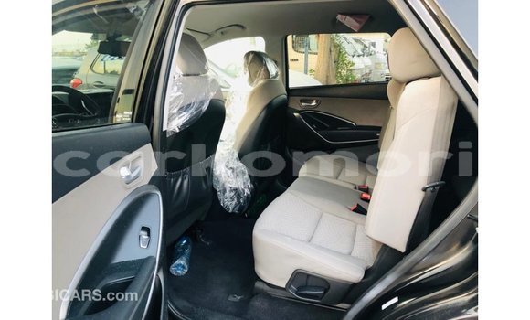Buy Import Hyundai Santa Fe Black Car in Import - Dubai in Great Comore Buy Import Hyundai Santa Fe Black Car in Import - Dubai in Great Comore