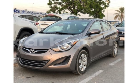 Acheter Import Voiture Hyundai Elantra Marron à Import - Dubai, Grande Comore Acheter Import Voiture Hyundai Elantra Marron à Import - Dubai, Grande Comore