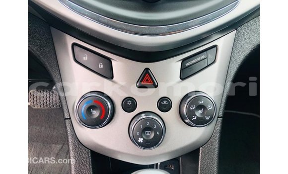 Acheter Import Voiture Chevrolet Sonic Autre à Import - Dubai, Grande Comore Acheter Import Voiture Chevrolet Sonic Autre à Import - Dubai, Grande Comore