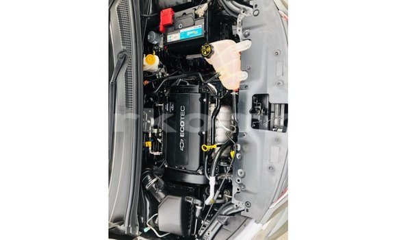 Acheter Import Voiture Chevrolet Sonic Autre à Import - Dubai, Grande Comore Acheter Import Voiture Chevrolet Sonic Autre à Import - Dubai, Grande Comore