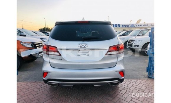 Acheter Import Voiture Hyundai Santa Fe Autre à Import - Dubai, Grande Comore Acheter Import Voiture Hyundai Santa Fe Autre à Import - Dubai, Grande Comore