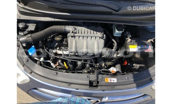 Acheter Import Voiture Hyundai i10 Autre à Import - Dubai, Grande Comore Acheter Import Voiture Hyundai i10 Autre à Import - Dubai, Grande Comore