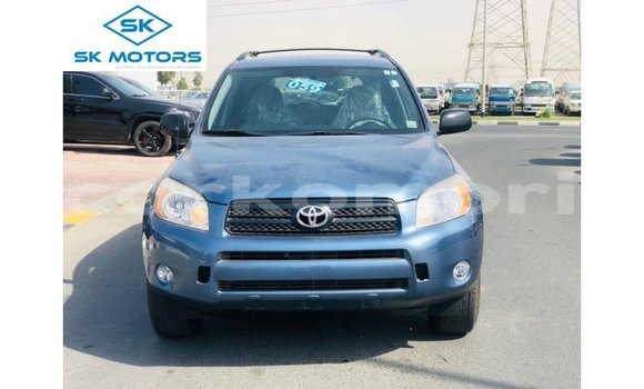 Acheter Import Voiture Toyota 4Runner Bleu à Import - Dubai, Grande Comore Acheter Import Voiture Toyota 4Runner Bleu à Import - Dubai, Grande Comore