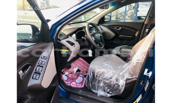Buy Import Hyundai Tucson Blue Car in Import - Dubai in Great Comore Buy Import Hyundai Tucson Blue Car in Import - Dubai in Great Comore