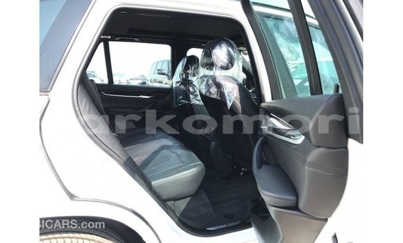 Buy Import BMW X5 White Car in Import - Dubai in Great Comore Buy Import BMW X5 White Car in Import - Dubai in Great Comore