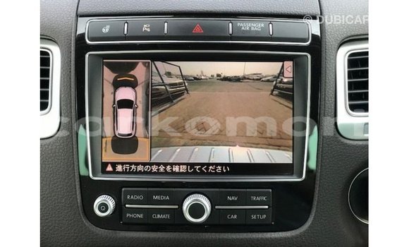 Acheter Import Voiture Volkswagen Touareg Marron à Import - Dubai, Grande Comore Acheter Import Voiture Volkswagen Touareg Marron à Import - Dubai, Grande Comore