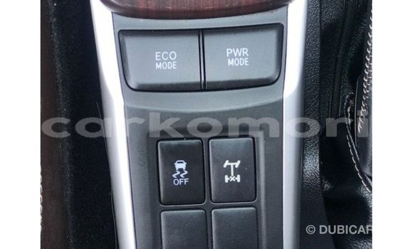 Acheter Import Voiture Toyota Fortuner Autre à Import - Dubai, Grande Comore Acheter Import Voiture Toyota Fortuner Autre à Import - Dubai, Grande Comore