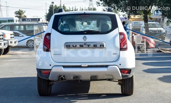 Buy Import Renault Duster White Car in Import - Dubai in Great Comore Buy Import Renault Duster White Car in Import - Dubai in Great Comore