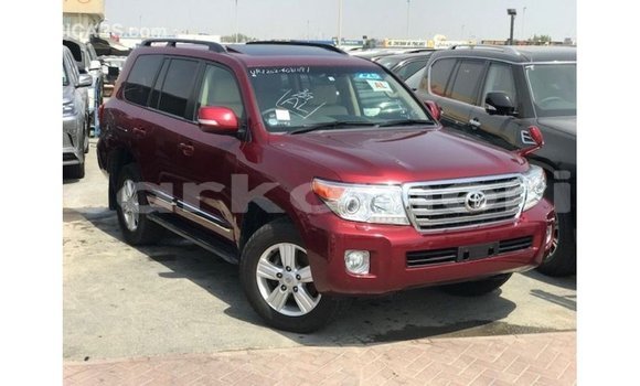 Buy Import Toyota Land Cruiser Red Car in Import - Dubai in Great Comore Buy Import Toyota Land Cruiser Red Car in Import - Dubai in Great Comore