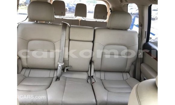 Buy Import Toyota Land Cruiser Red Car in Import - Dubai in Great Comore Buy Import Toyota Land Cruiser Red Car in Import - Dubai in Great Comore