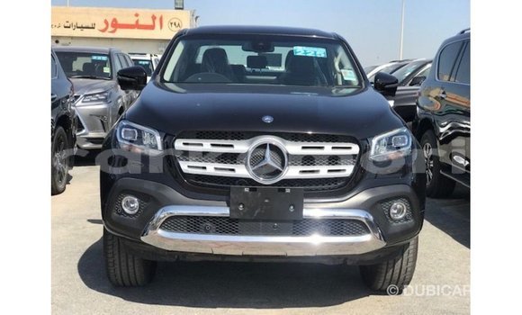 Buy Import Mercedes-Benz 250 Black Car in Import - Dubai in Great Comore Buy Import Mercedes-Benz 250 Black Car in Import - Dubai in Great Comore