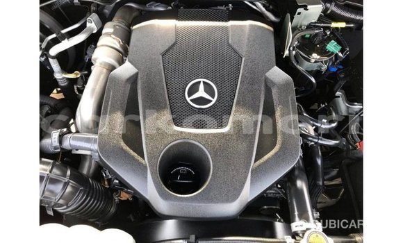 Buy Import Mercedes-Benz 250 Black Car in Import - Dubai in Great Comore Buy Import Mercedes-Benz 250 Black Car in Import - Dubai in Great Comore