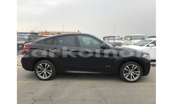Acheter Import Voiture BMW X6 Noir à Import - Dubai, Grande Comore Acheter Import Voiture BMW X6 Noir à Import - Dubai, Grande Comore