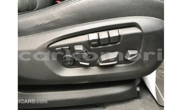 Acheter Import Voiture BMW X6 Noir à Import - Dubai, Grande Comore Acheter Import Voiture BMW X6 Noir à Import - Dubai, Grande Comore