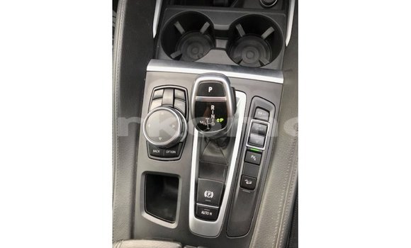 Acheter Import Voiture BMW X6 Noir à Import - Dubai, Grande Comore Acheter Import Voiture BMW X6 Noir à Import - Dubai, Grande Comore