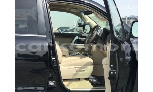 Buy Import Toyota Land Cruiser Black Car in Import - Dubai in Great Comore Buy Import Toyota Land Cruiser Black Car in Import - Dubai in Great Comore