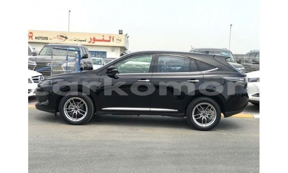 Acheter Import Voiture Toyota Harrier Noir à Import - Dubai, Grande Comore Acheter Import Voiture Toyota Harrier Noir à Import - Dubai, Grande Comore
