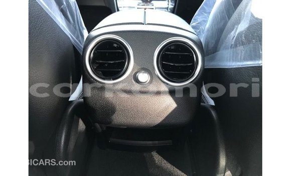 Acheter Import Voiture Mercedes-Benz 200 Autre à Import - Dubai, Grande Comore Acheter Import Voiture Mercedes-Benz 200 Autre à Import - Dubai, Grande Comore