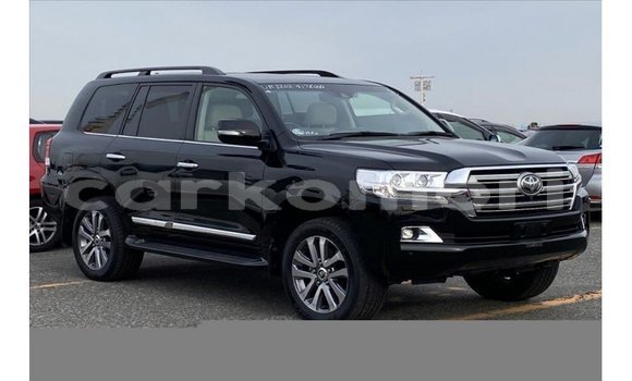 Buy Import Toyota Land Cruiser Black Car in Import - Dubai in Great Comore Buy Import Toyota Land Cruiser Black Car in Import - Dubai in Great Comore
