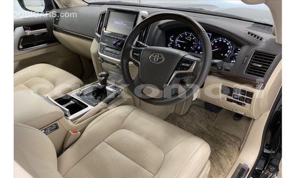 Buy Import Toyota Land Cruiser Black Car in Import - Dubai in Great Comore Buy Import Toyota Land Cruiser Black Car in Import - Dubai in Great Comore
