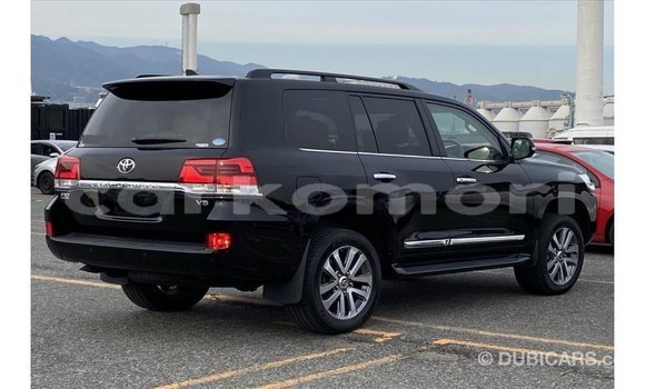 Buy Import Toyota Land Cruiser Black Car in Import - Dubai in Great Comore Buy Import Toyota Land Cruiser Black Car in Import - Dubai in Great Comore