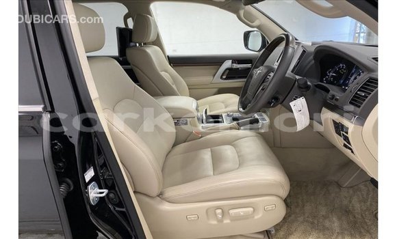 Buy Import Toyota Land Cruiser Black Car in Import - Dubai in Great Comore Buy Import Toyota Land Cruiser Black Car in Import - Dubai in Great Comore