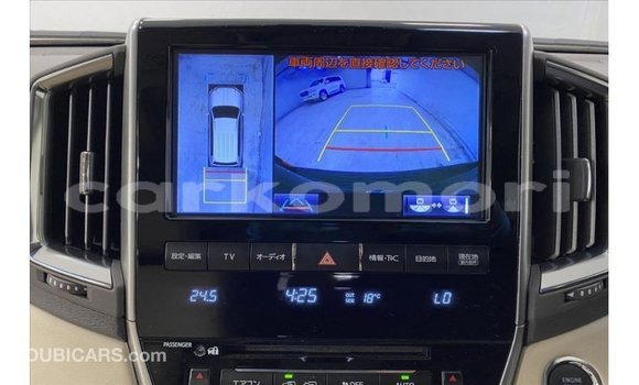 Buy Import Toyota Land Cruiser Black Car in Import - Dubai in Great Comore Buy Import Toyota Land Cruiser Black Car in Import - Dubai in Great Comore