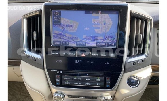 Buy Import Toyota Land Cruiser Black Car in Import - Dubai in Great Comore Buy Import Toyota Land Cruiser Black Car in Import - Dubai in Great Comore