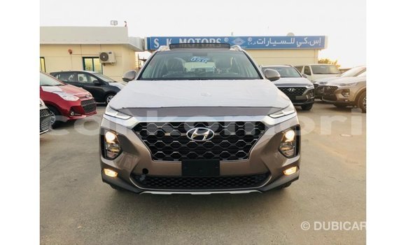 Acheter Import Voiture Hyundai Santa Fe Marron à Import - Dubai, Grande Comore Acheter Import Voiture Hyundai Santa Fe Marron à Import - Dubai, Grande Comore